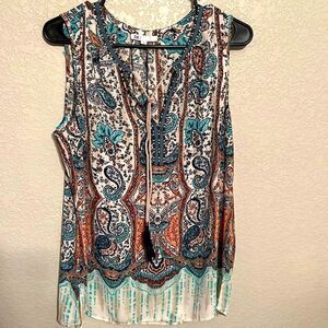 ❄️ DR 2 Sleeveless Top Size M- NWOT